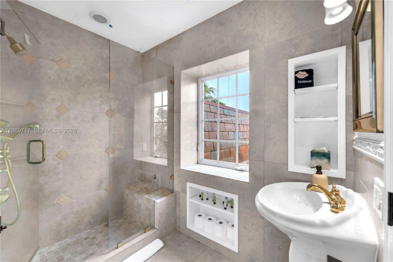 4440 NE 23rd Ave, Lighthouse Point, FL 33064 Photo