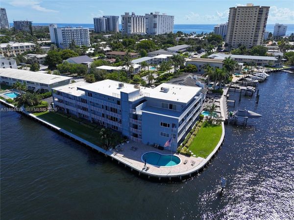 1201 S Riverside Dr, Unit 301, Pompano Beach, FL 33062