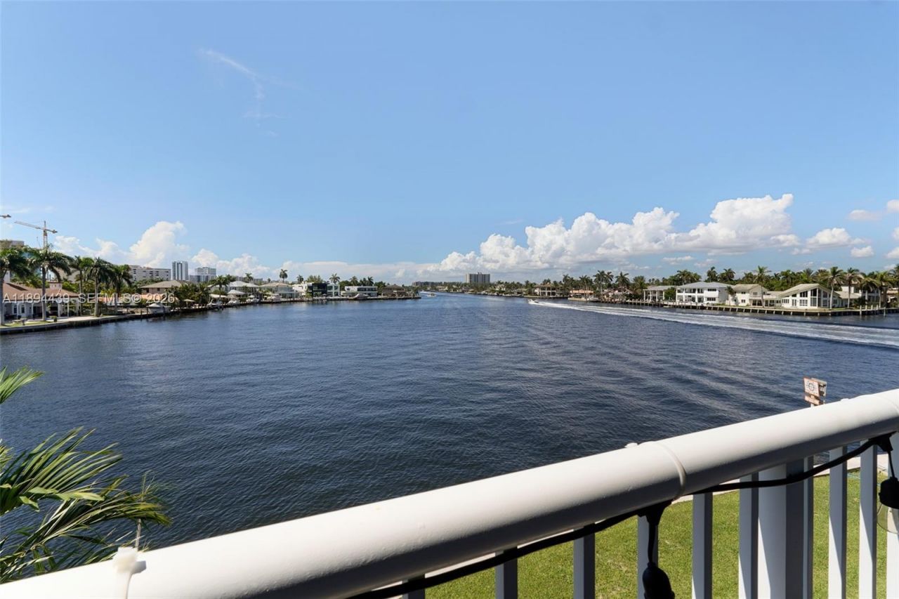 1201 S Riverside Dr, Unit 301, Pompano Beach, FL 33062 Photo