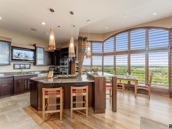 2908 W 37th Cir, Unit 703, Sioux Falls, SD 57105