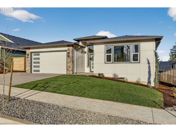 41865 DESCHUTES AVE, Unit 61, Sandy, OR 97055