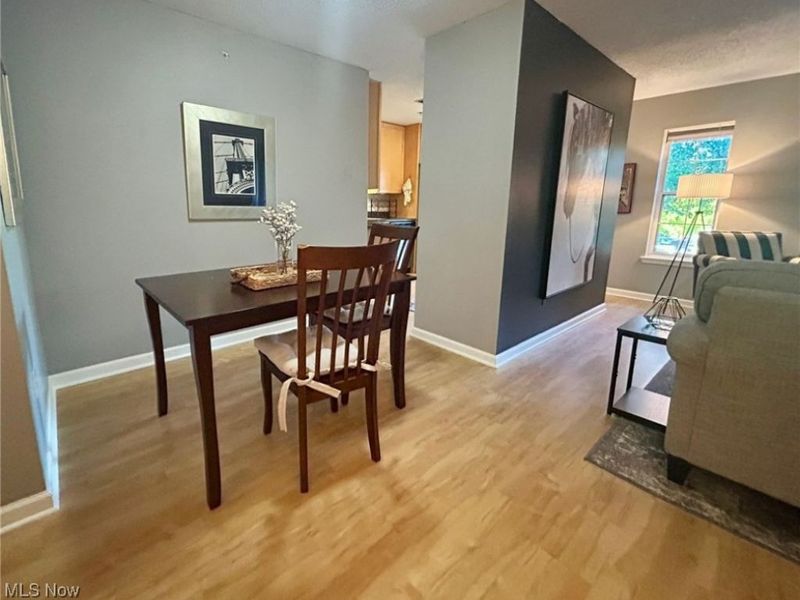 200 Fox Hollow Drive, Unit 104, Mayfield Heights, OH 44124 Photo 5