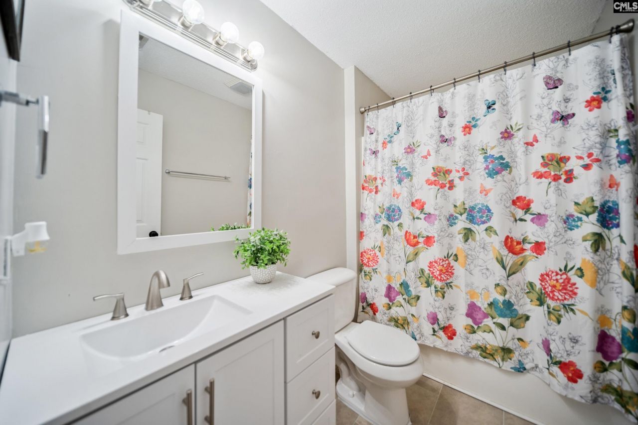 817 Church Street Photo 17