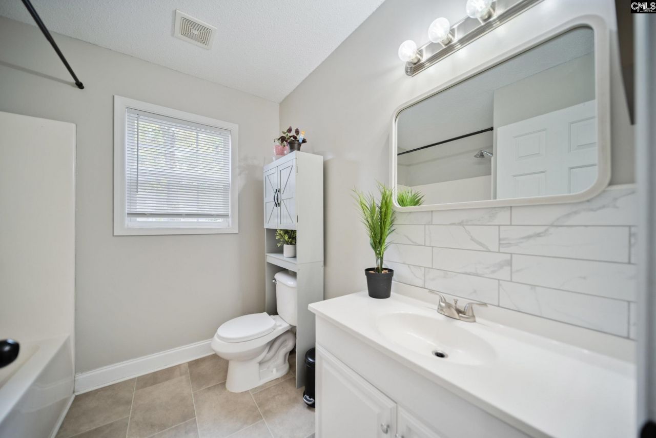 817 Church Street Photo 20