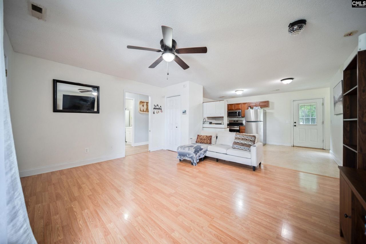 817 Church Street Photo 32