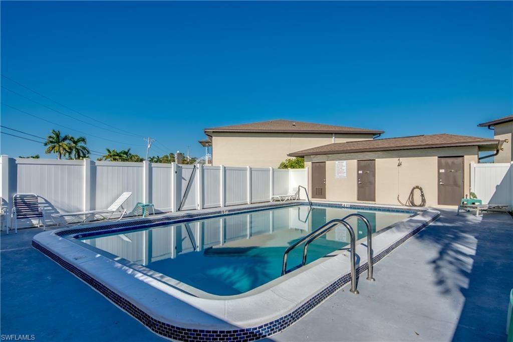 2526 SE 16th Pl, Unit 108, Cape Coral, FL 33904 Photo