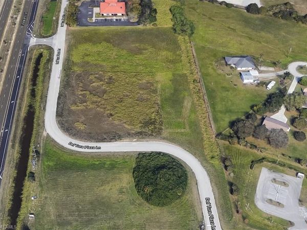 18730 Del Tura Plaza LN , NORTH FORT MYERS, FL 33903