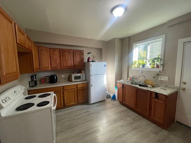 495 E Welch Avenue, Columbus, OH 43207 Photo 5