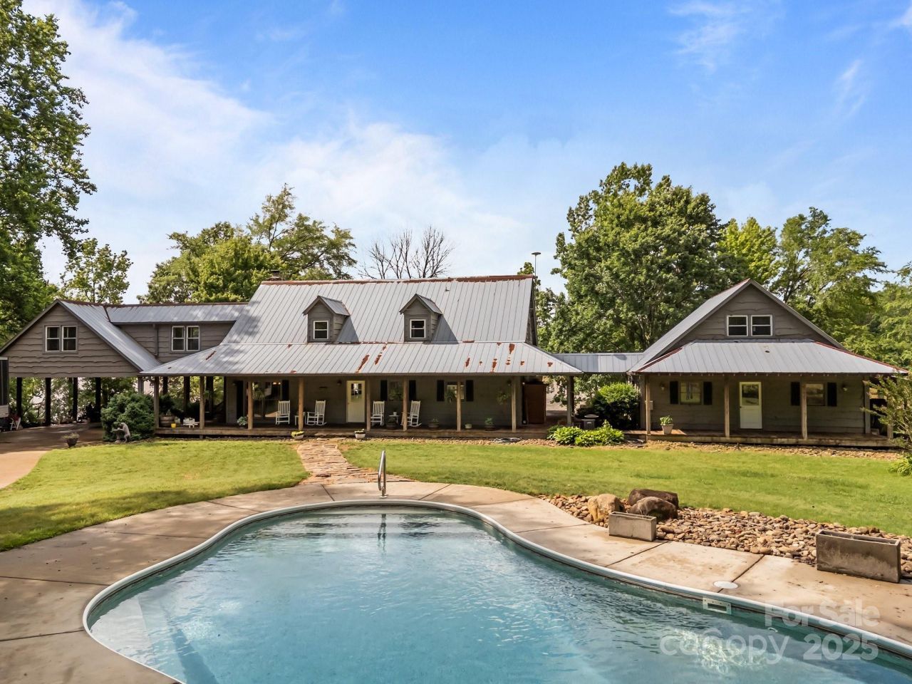 1433 Kern Carlton Road, Salisbury, NC 28146 Main Photo