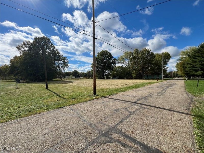 15832 Waverly Street NE, Alliance, OH 44601 Photo 21