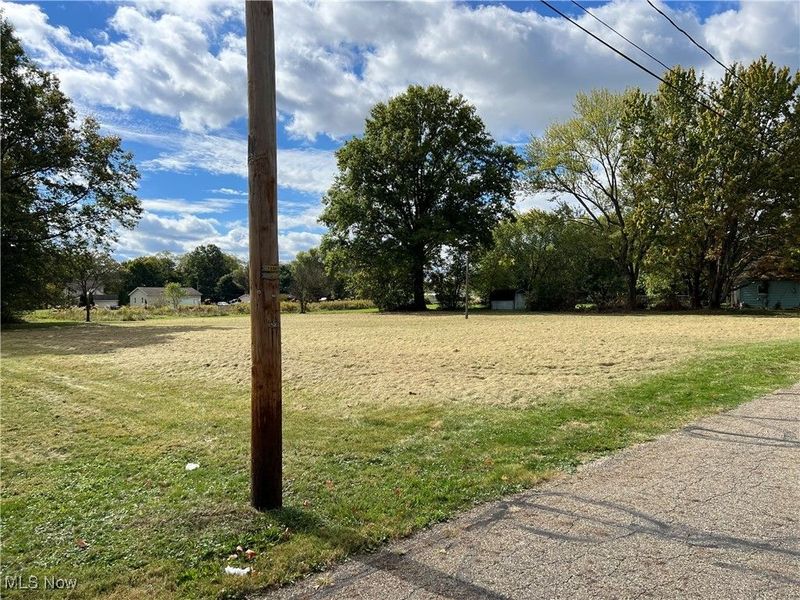 15832 Waverly Street NE, Alliance, OH 44601 Photo 23