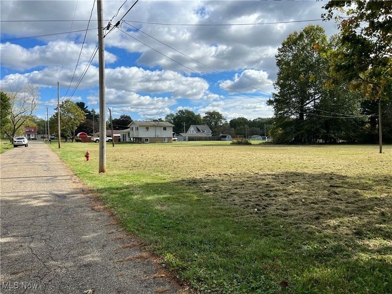 15832 Waverly Street NE, Alliance, OH 44601 Photo 7