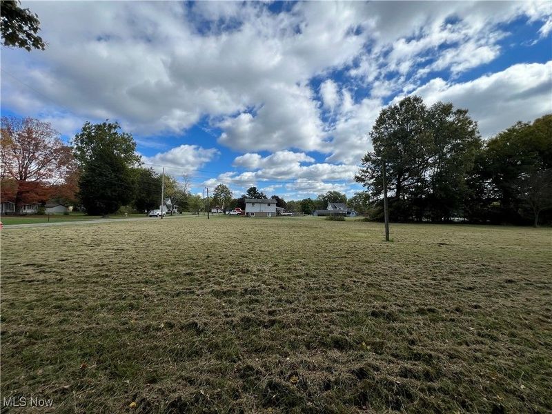 15832 Waverly Street NE, Alliance, OH 44601 Photo 9