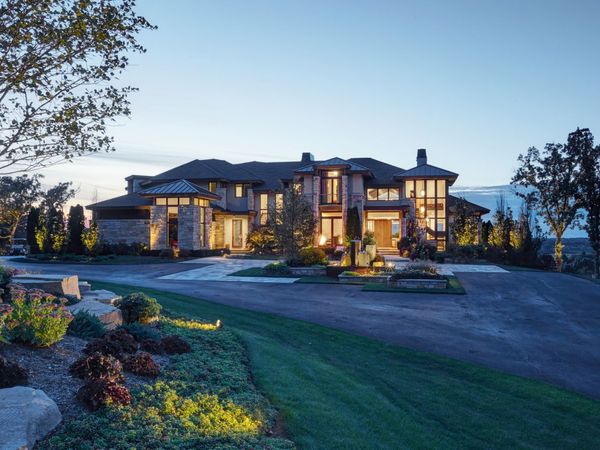 315 S Valley Hill Road, Bull Valley, IL 60098