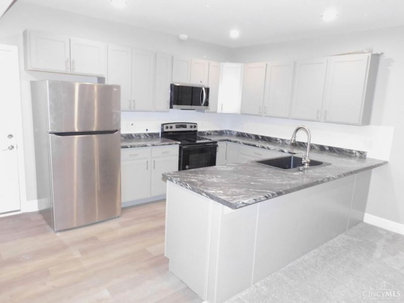 524 Trison Drive, Cincinnati, OH 45233 Photo 13