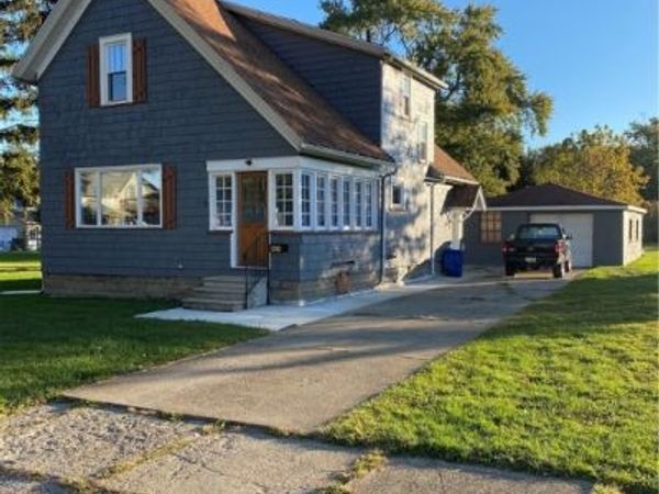 474 Sherman Street, Conneaut, OH 44030