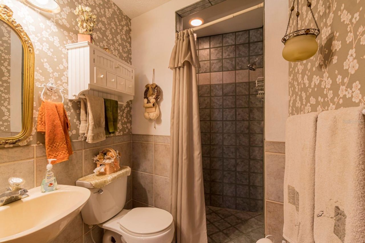 9215 Ridge Road, New Port Richey, FL 34654 Photo