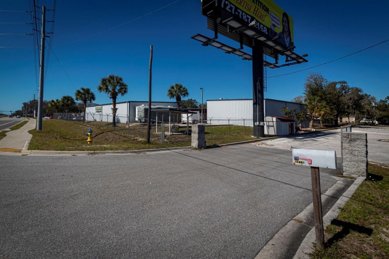 9215 Ridge Road, New Port Richey, FL 34654 Photo