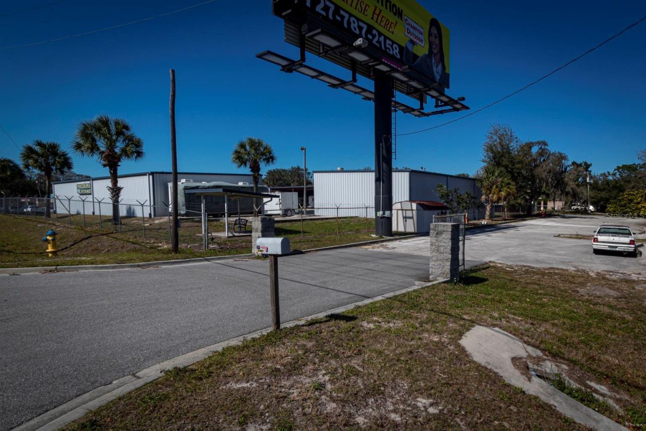 9215 Ridge Road, New Port Richey, FL 34654 Photo