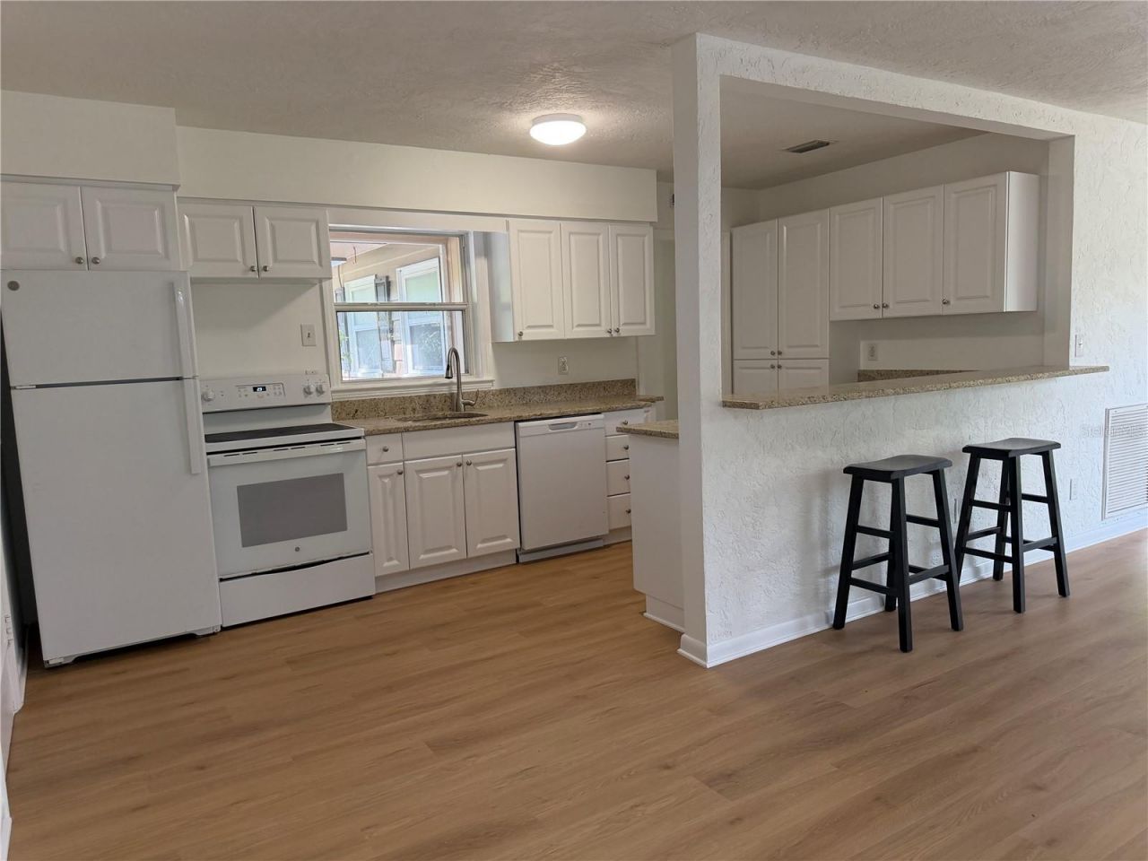 2588 Colorado Street, Sarasota, FL 34237 Photo