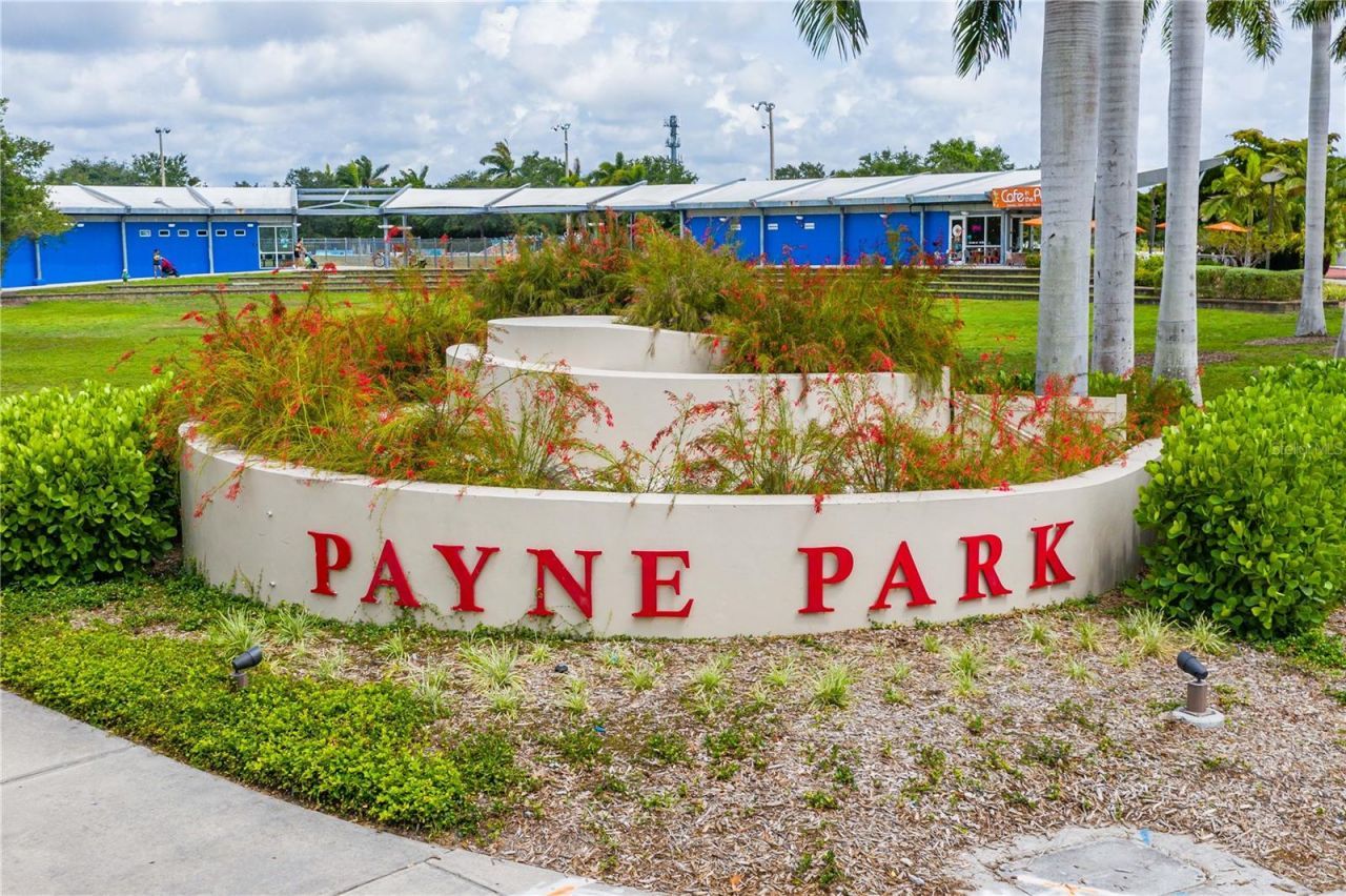 2588 Colorado Street, Sarasota, FL 34237 Photo