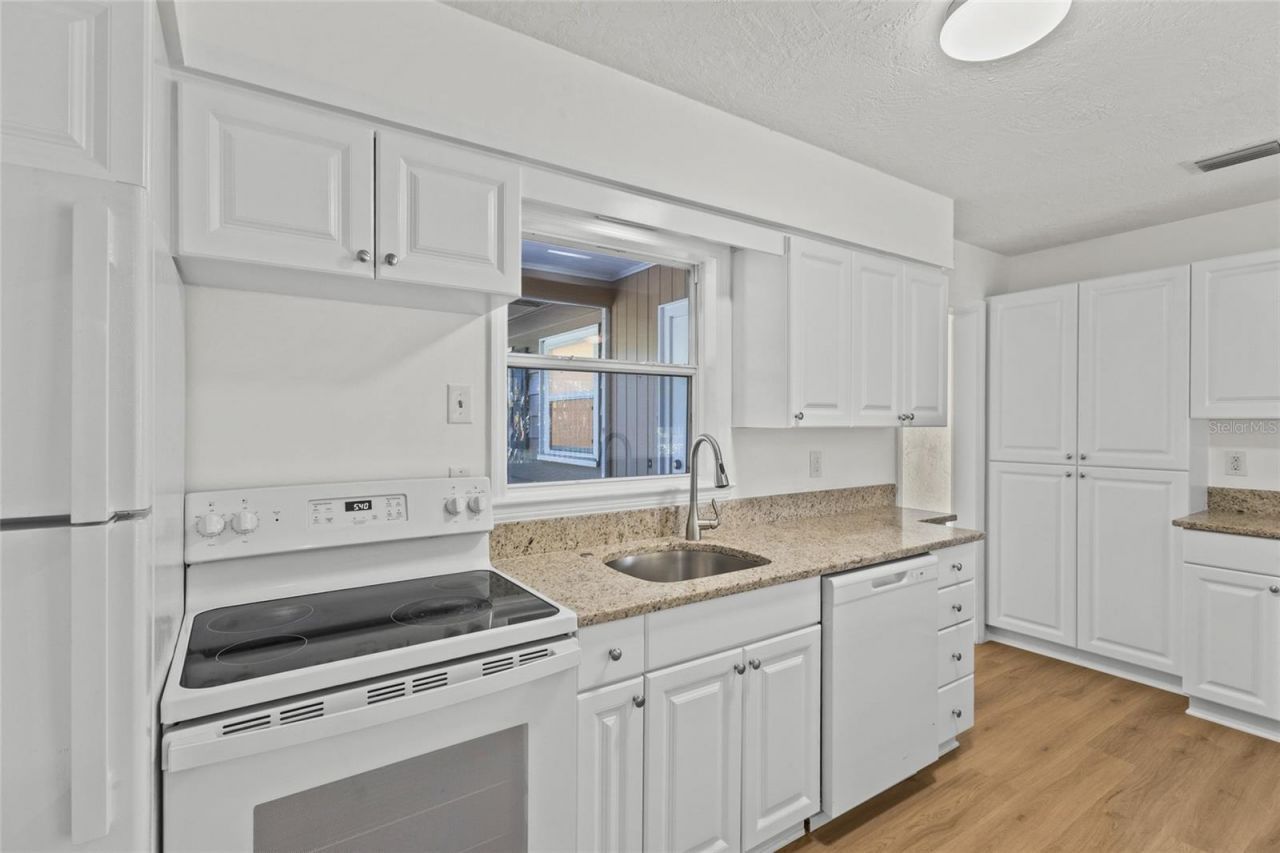 2588 Colorado Street, Sarasota, FL 34237 Photo