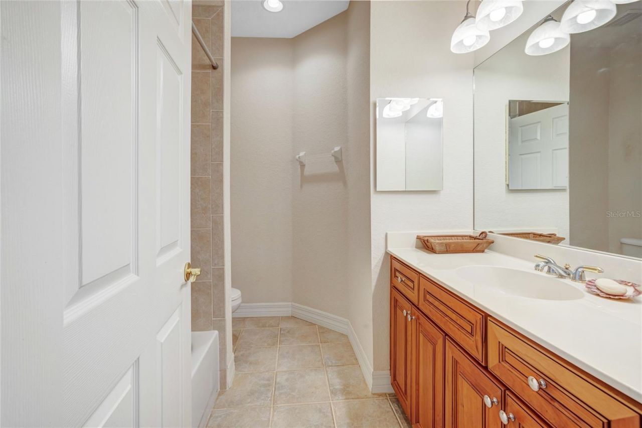 9705 Sea Turtle Terrace, Unit 202, Bradenton, FL 34212 Photo