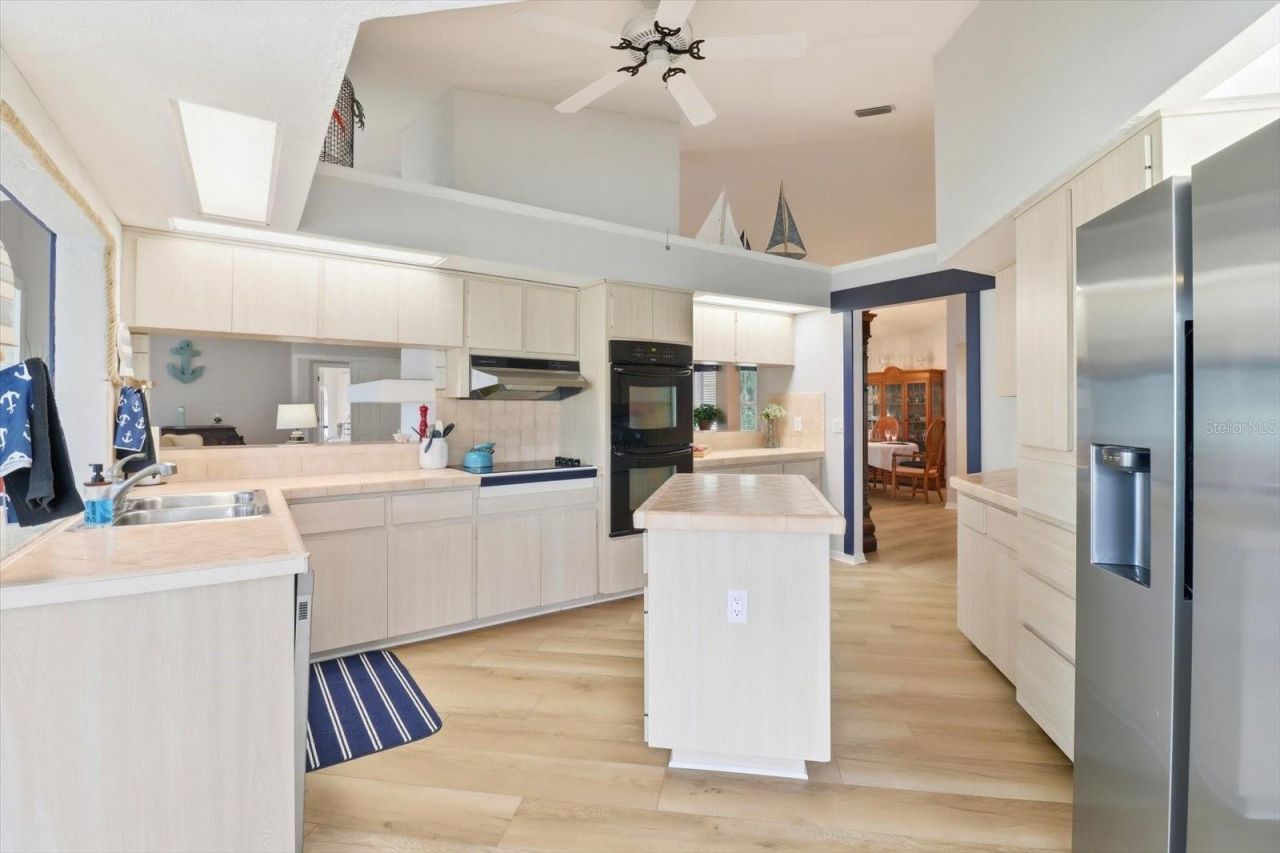 11950 W Waterway Drive, Homosassa, FL 34448 Photo