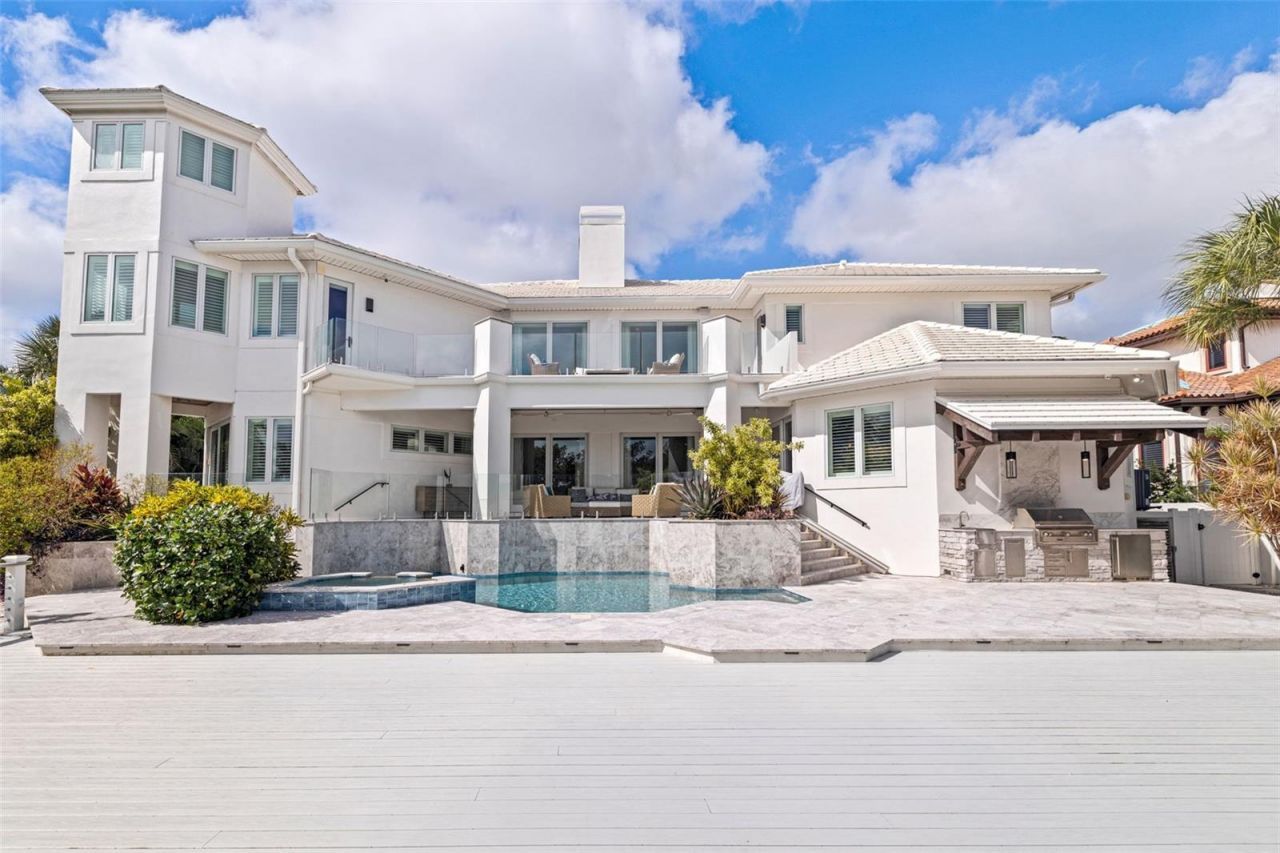 6152 52nd Street S, Saint Petersburg, FL 33715 Photo