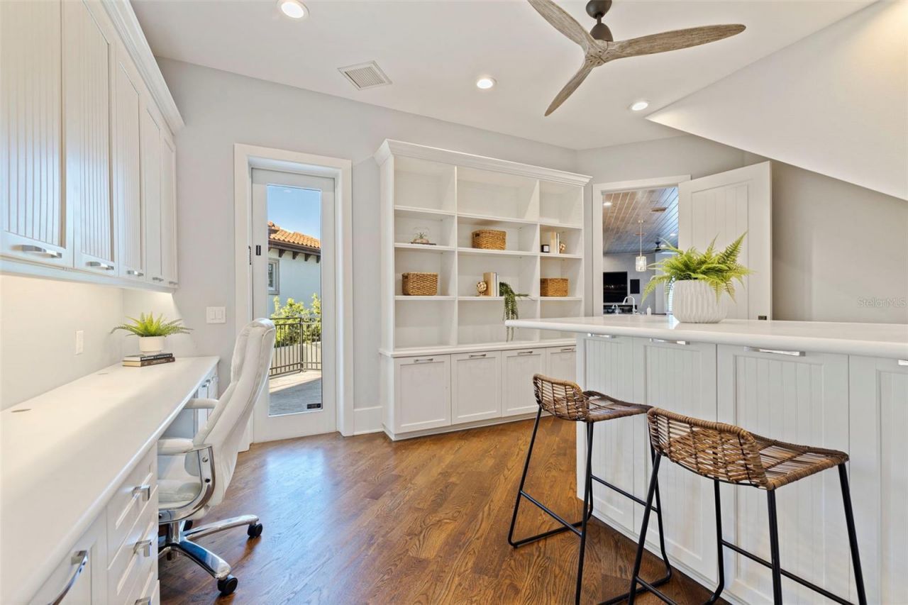 6152 52nd Street S, Saint Petersburg, FL 33715 Photo