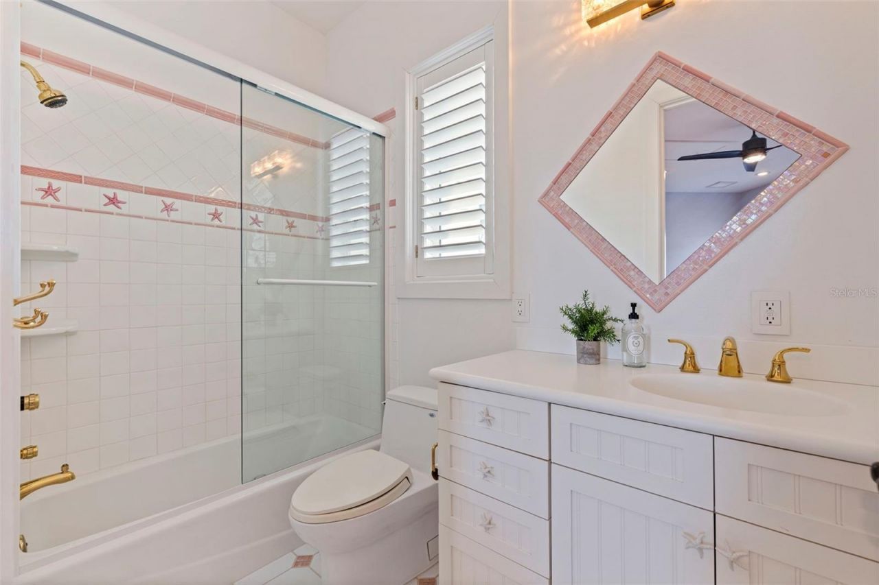 6152 52nd Street S, Saint Petersburg, FL 33715 Photo