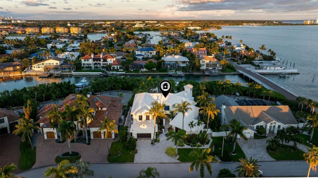 6152 52nd Street S, Saint Petersburg, FL 33715 Photo