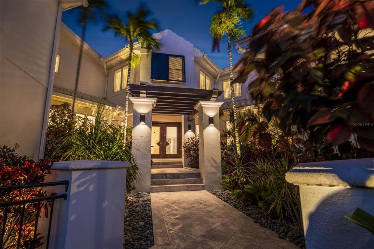 6152 52nd Street S, Saint Petersburg, FL 33715 Photo