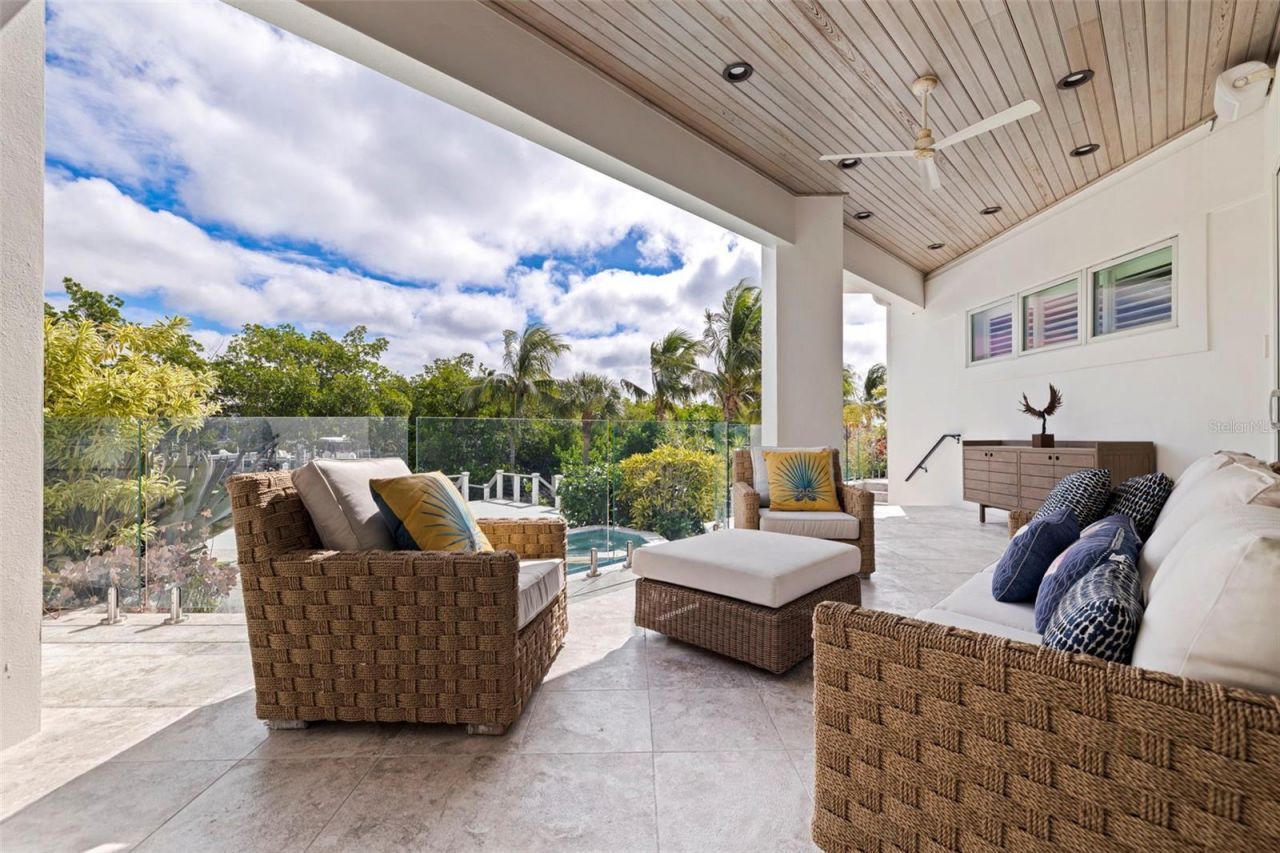 6152 52nd Street S, Saint Petersburg, FL 33715 Photo