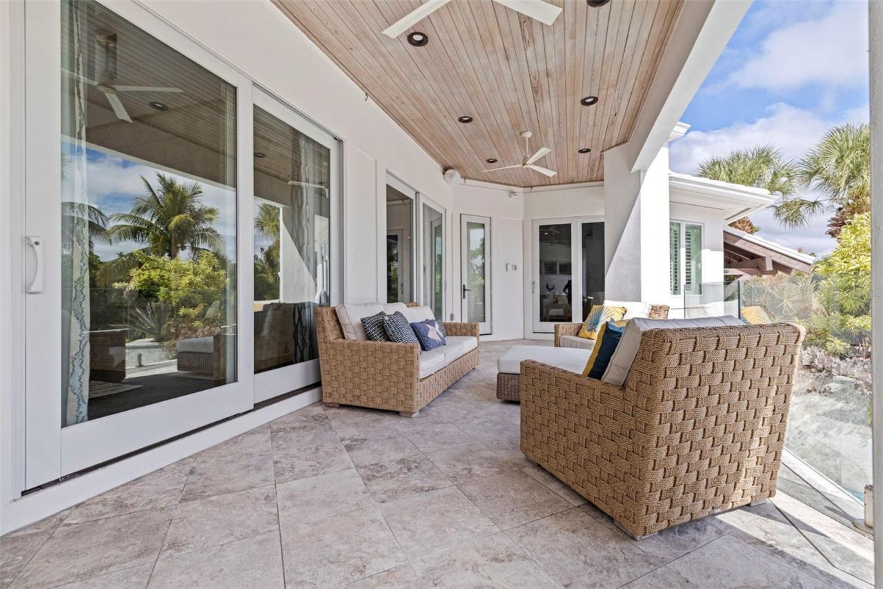 6152 52nd Street S, Saint Petersburg, FL 33715 Photo