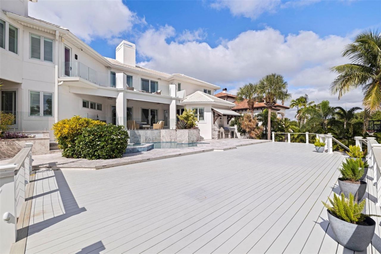 6152 52nd Street S, Saint Petersburg, FL 33715 Photo