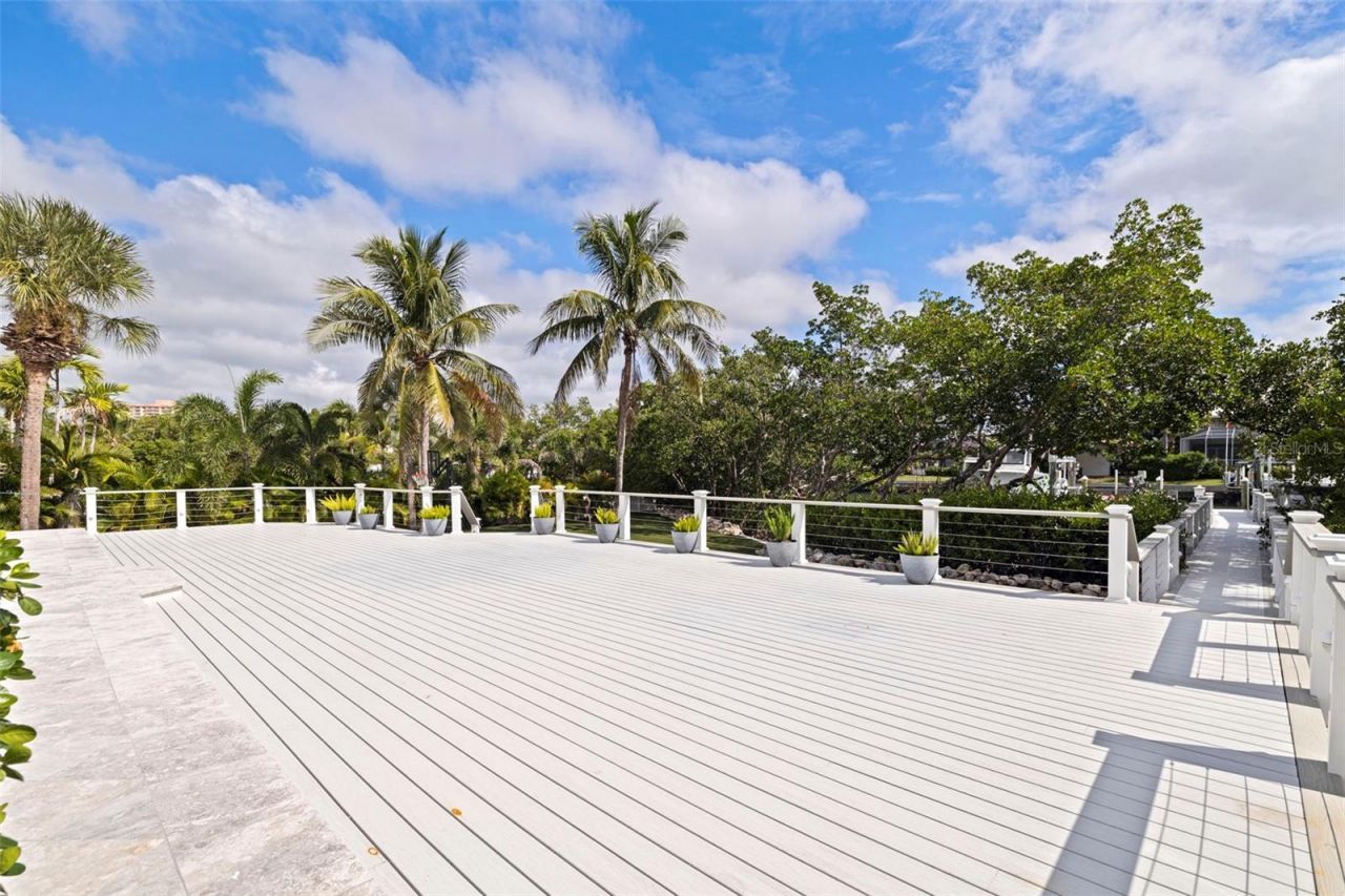 6152 52nd Street S, Saint Petersburg, FL 33715 Photo