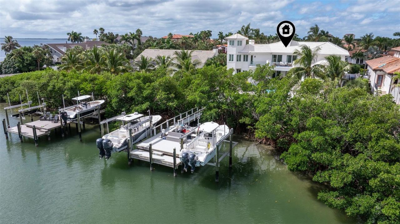 6152 52nd Street S, Saint Petersburg, FL 33715 Photo