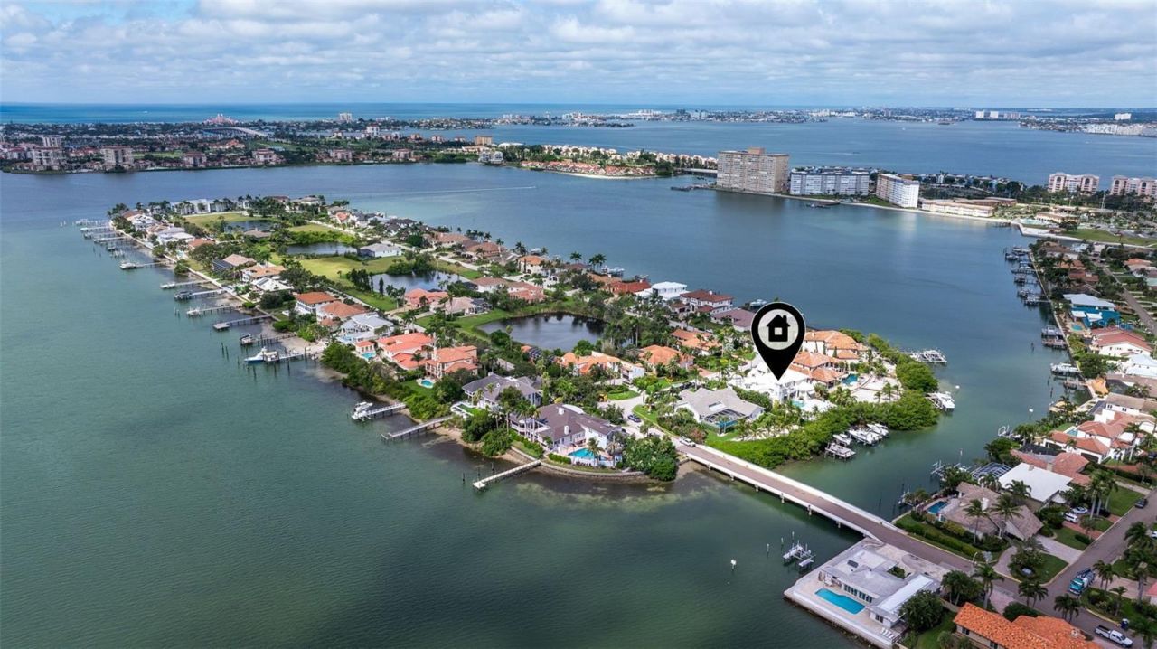 6152 52nd Street S, Saint Petersburg, FL 33715 Photo