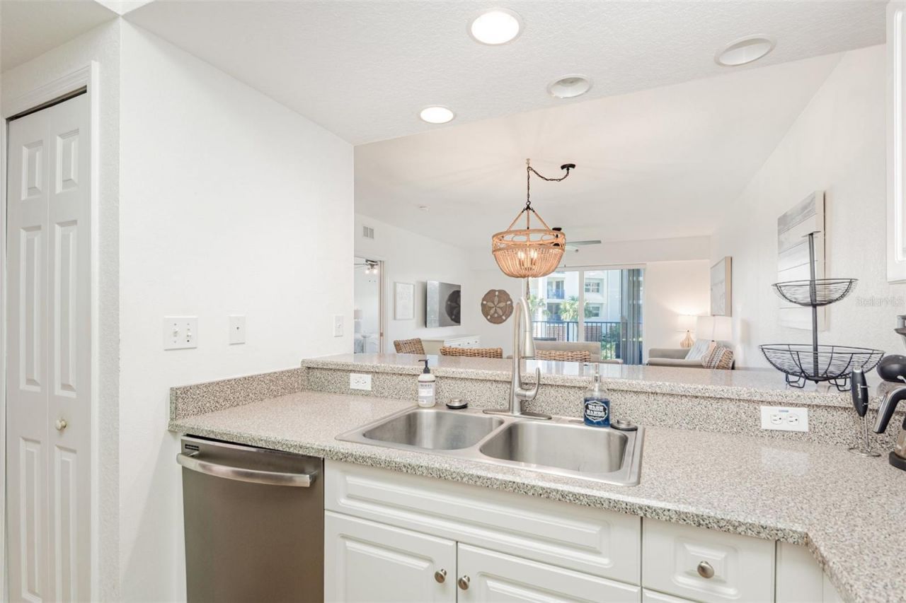 5300 S Atlantic Avenue, Unit 14-205, New Smyrna Beach, FL 32169 Photo