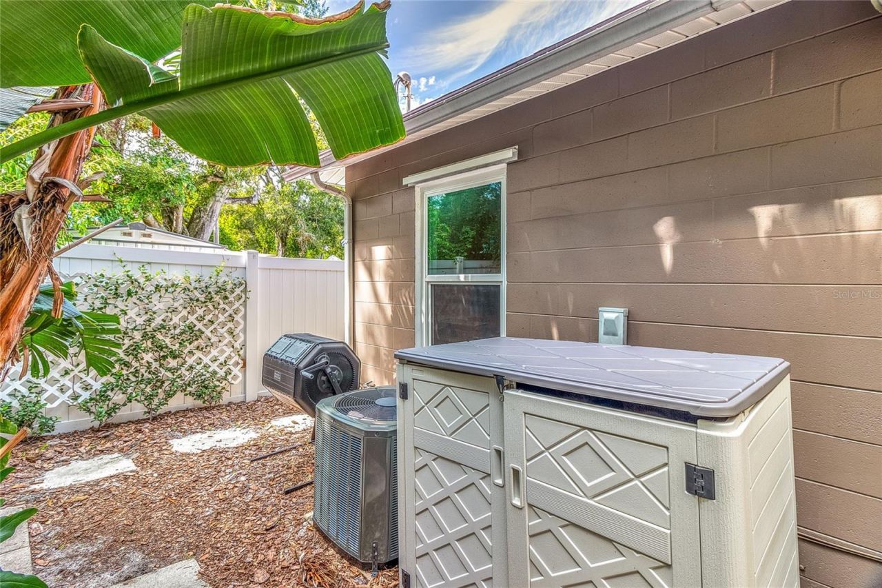 4900 Rosedale Place N, Saint Petersburg, FL 33714 Photo