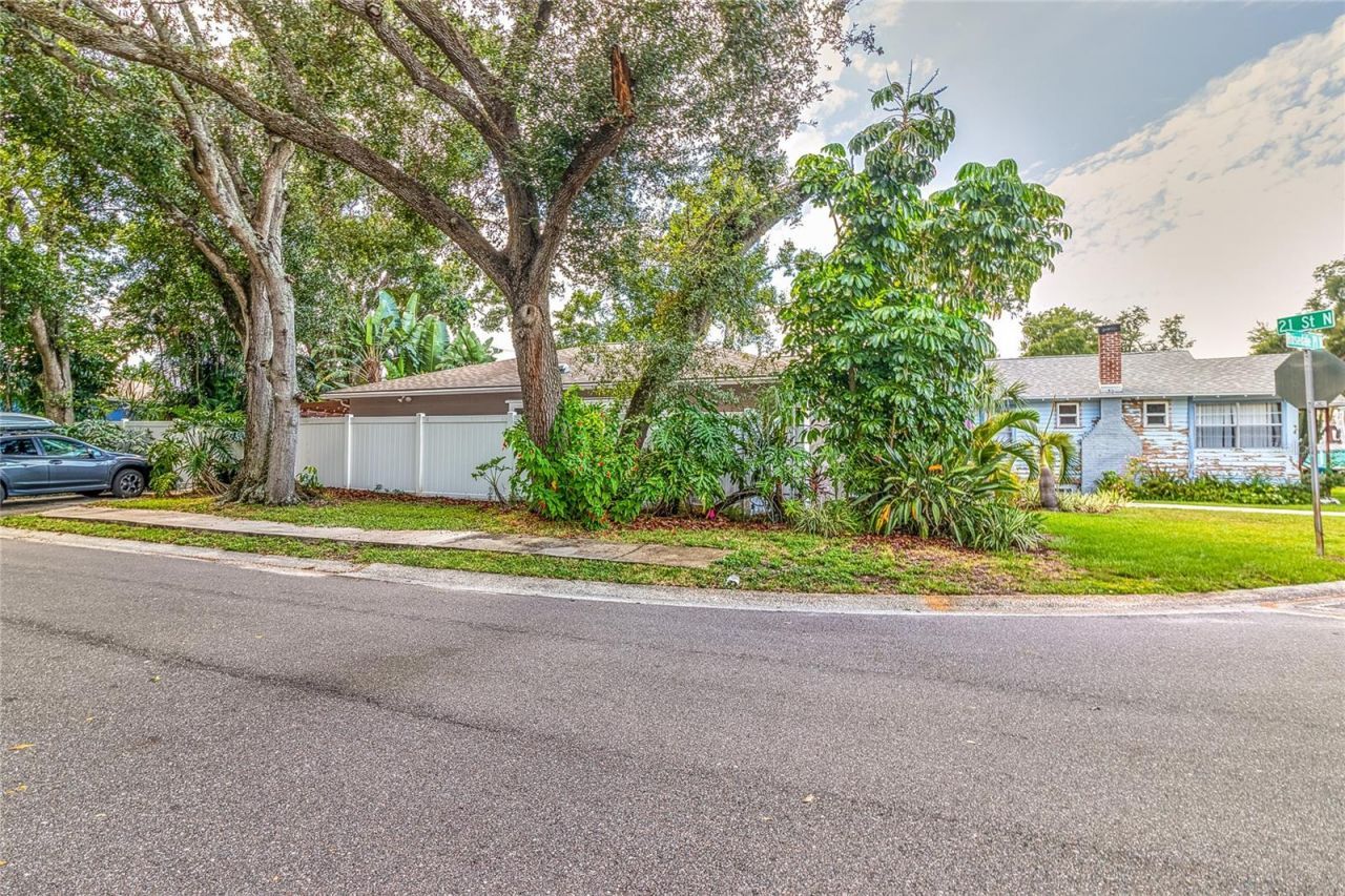 4900 Rosedale Place N, Saint Petersburg, FL 33714 Photo