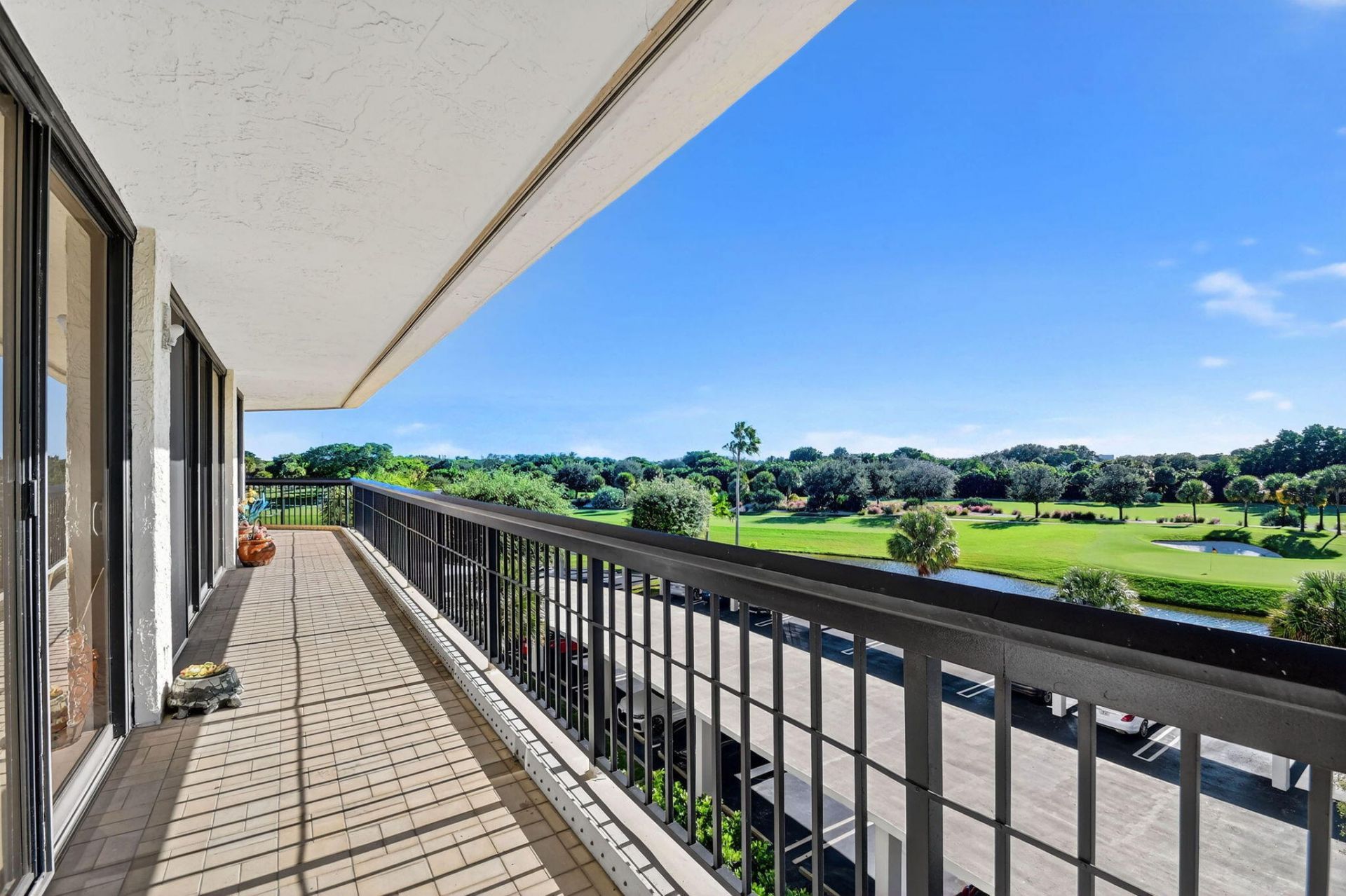 1900 Consulate Place, Unit 203, West Palm Beach, FL 33401 Photo