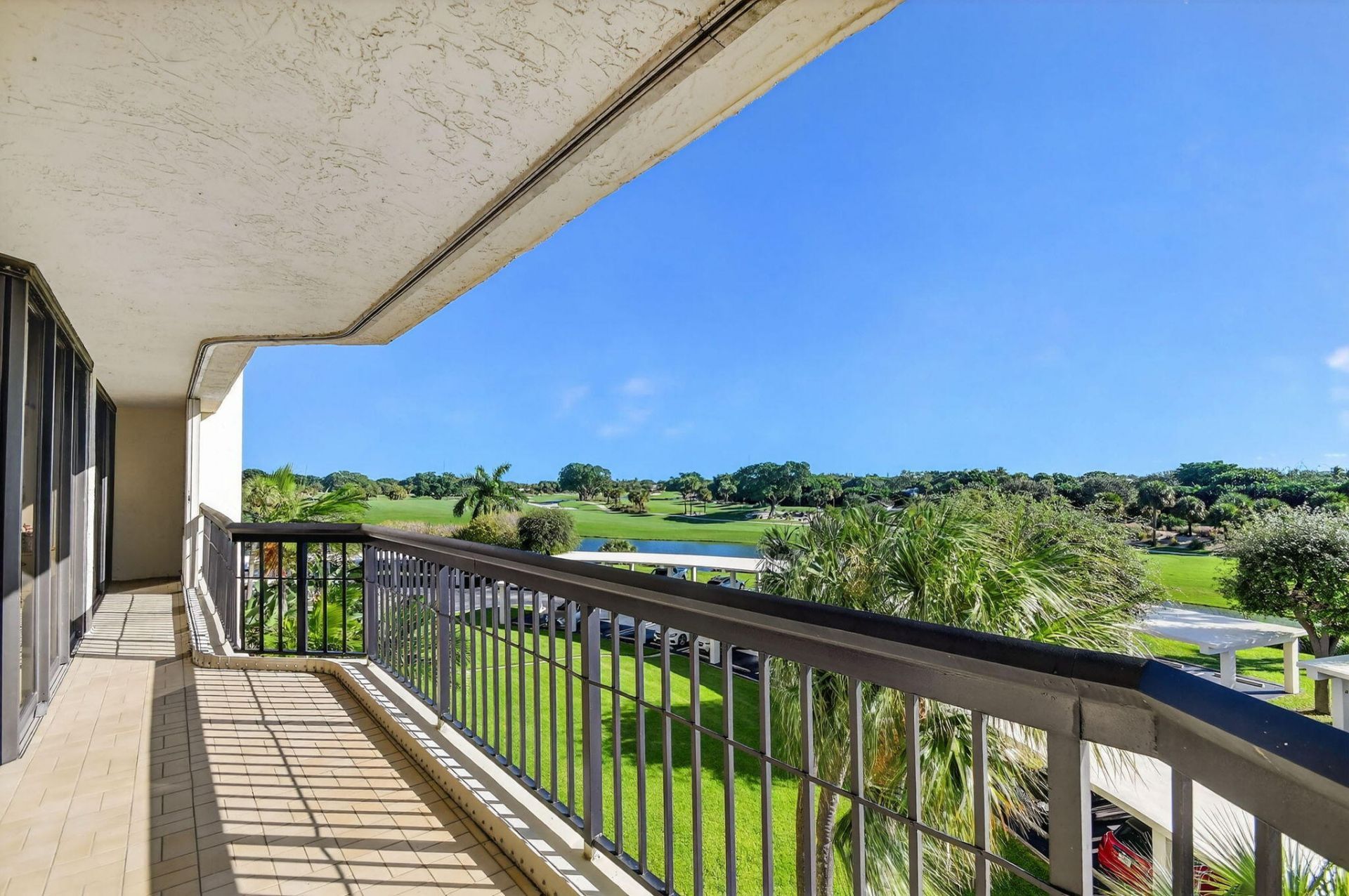 1900 Consulate Place, Unit 203, West Palm Beach, FL 33401 Photo