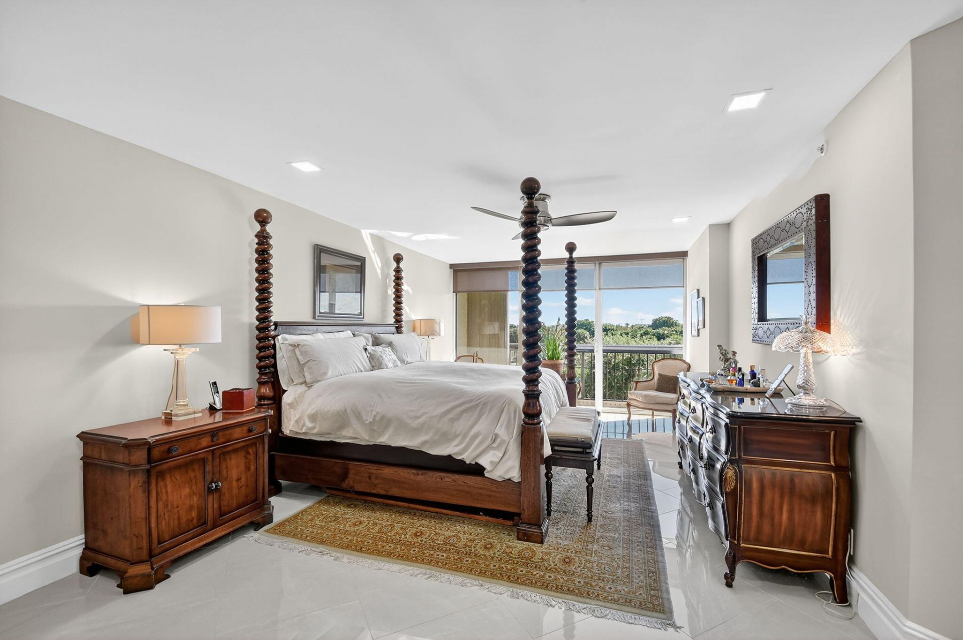 1900 Consulate Place, Unit 203, West Palm Beach, FL 33401 Photo