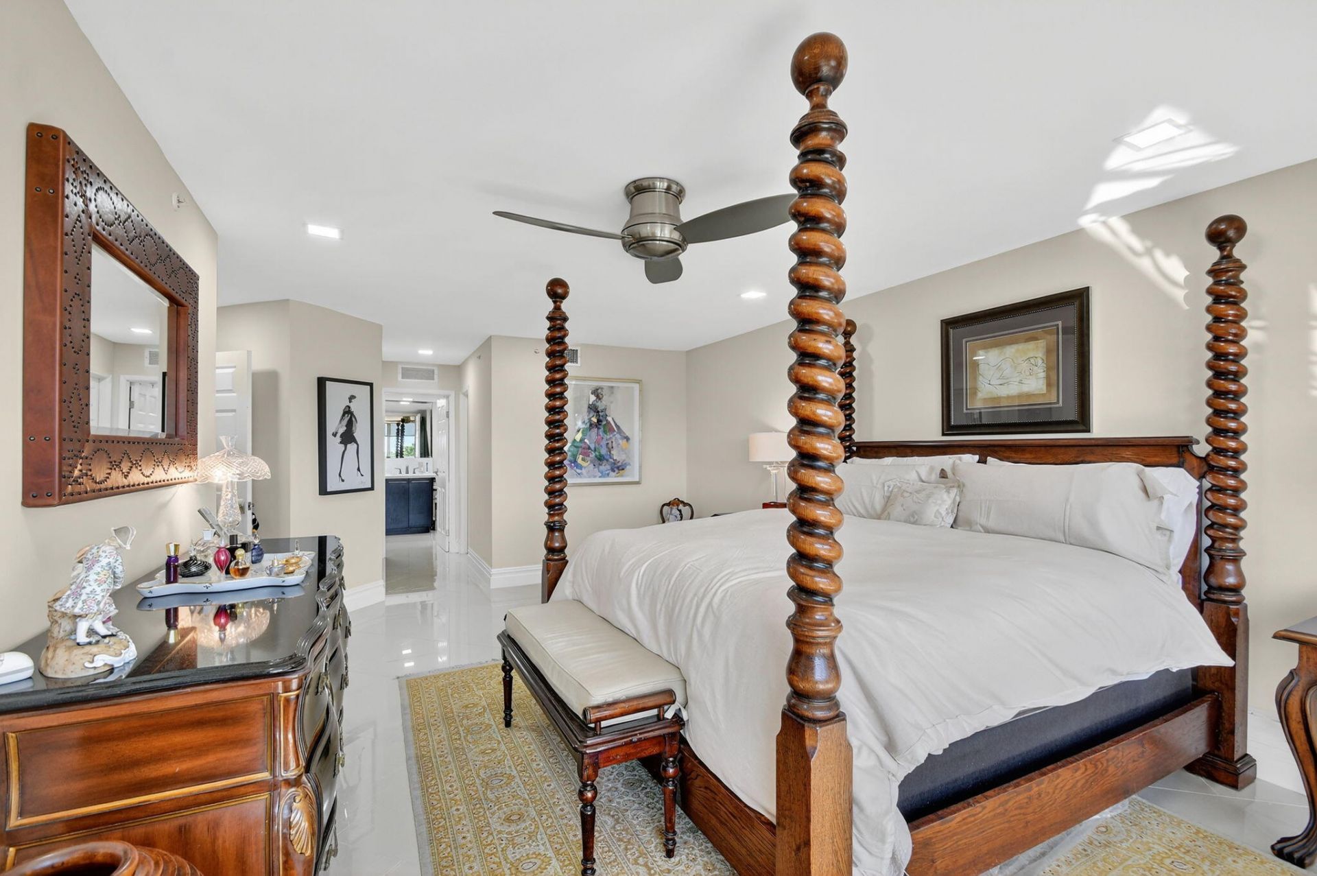 1900 Consulate Place, Unit 203, West Palm Beach, FL 33401 Photo