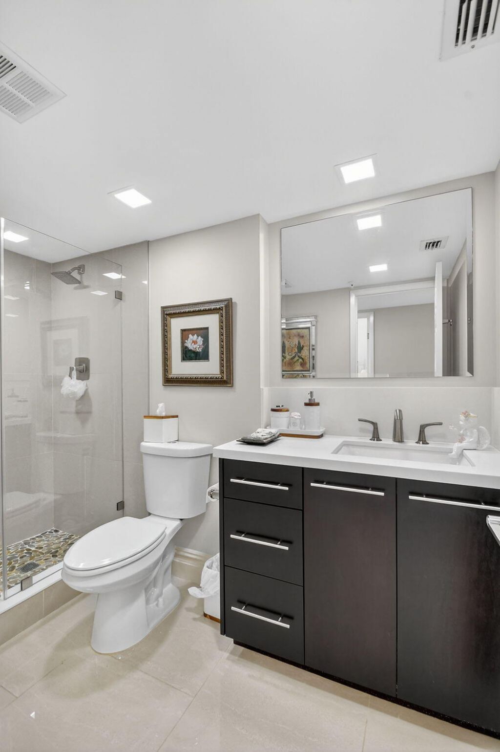 1900 Consulate Place, Unit 203, West Palm Beach, FL 33401 Photo