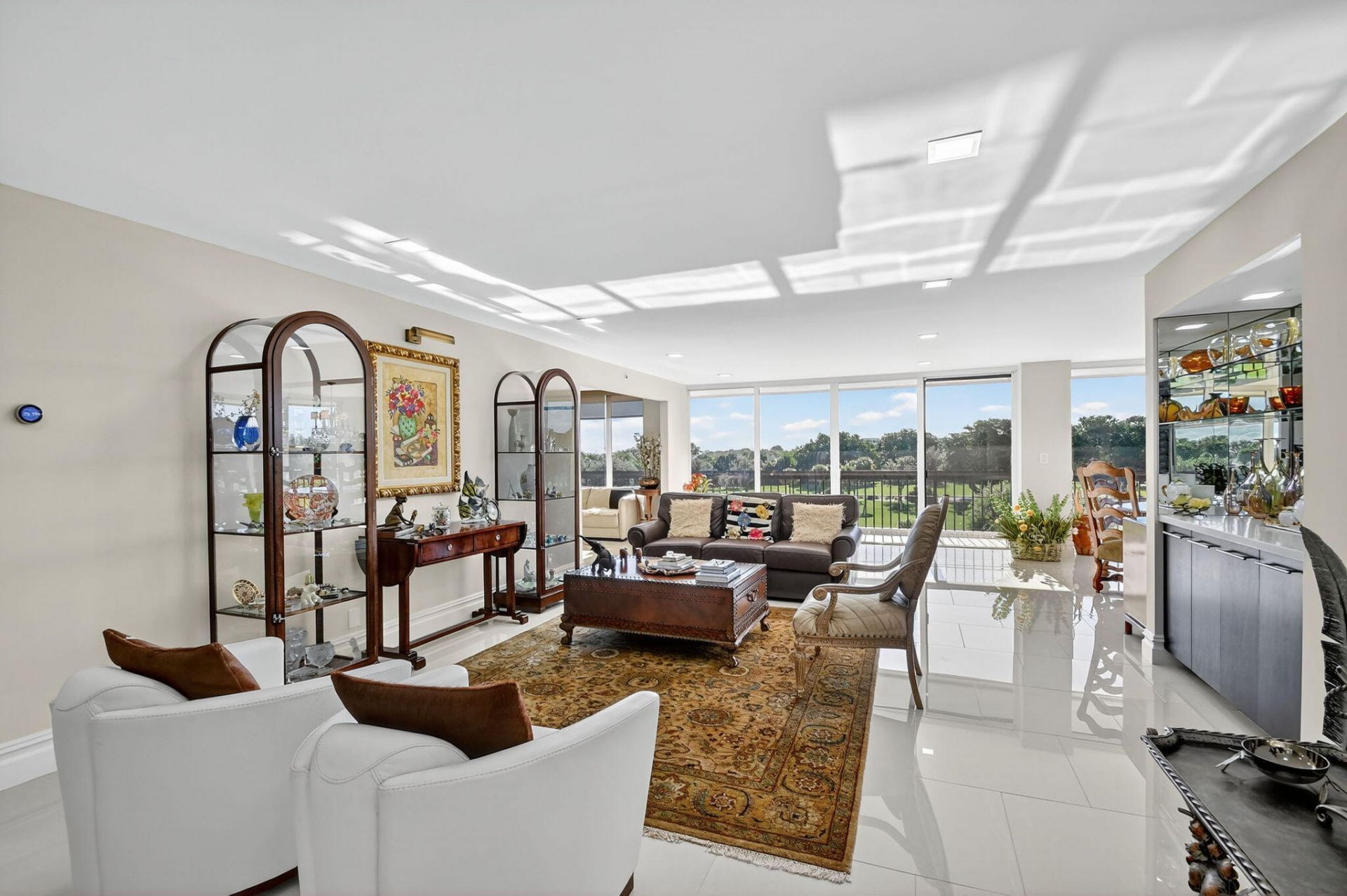 1900 Consulate Place, Unit 203, West Palm Beach, FL 33401 Photo