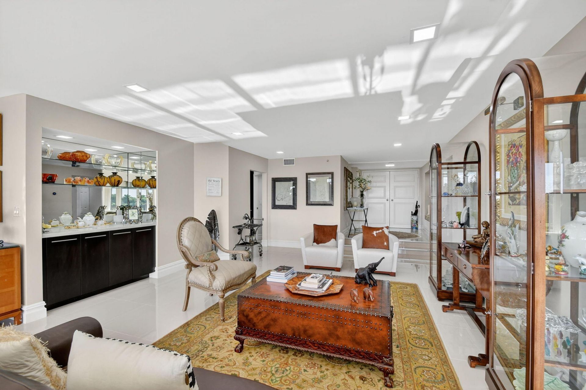 1900 Consulate Place, Unit 203, West Palm Beach, FL 33401 Photo