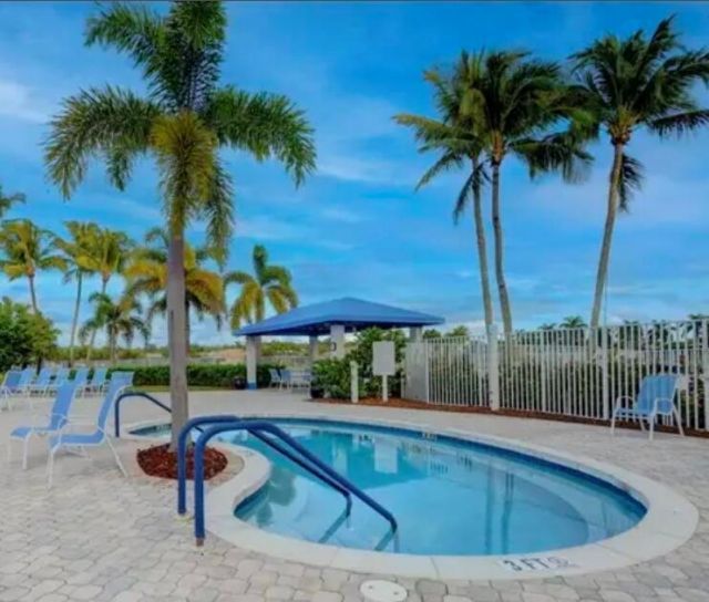 9770 Bowline Drive, Unit 102, West Palm Beach, FL 33411 Photo